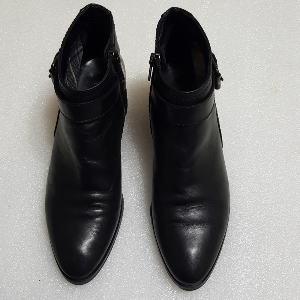 AQUATALIA🎀womens ankle boots size 6.5